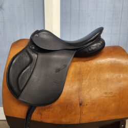VSD Genesis *18.5"/27cm**Short Flap*